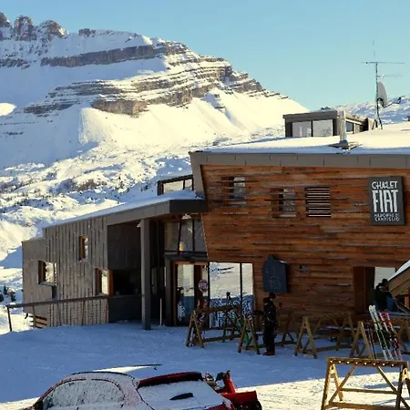 Spinale Casa In Centro, Arrivi Con Gli Sci! Sanificazione A Vapore Madonna di Campiglio Exterior photo