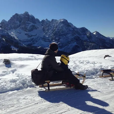 Spinale Casa In Centro, Arrivi Con Gli Sci! Sanificazione A Vapore Madonna di Campiglio Exterior photo