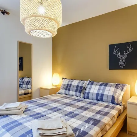 Spinale Casa In Centro, Arrivi Con Gli Sci! Sanificazione A Vapore Madonna di Campiglio Exterior photo